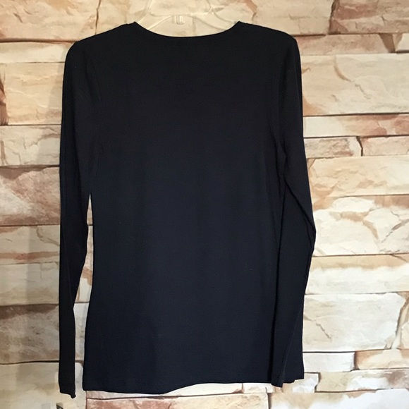 Long sleeve women’s top black round neckline NWT - Picture 3 of 3